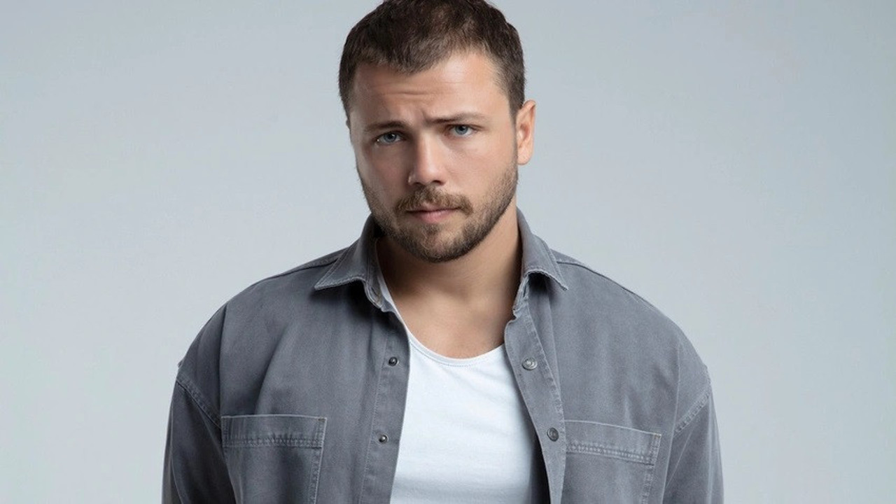 Tolga Sarıtaş'tan oyunculuğu bıraktığı iddialarına yanıt