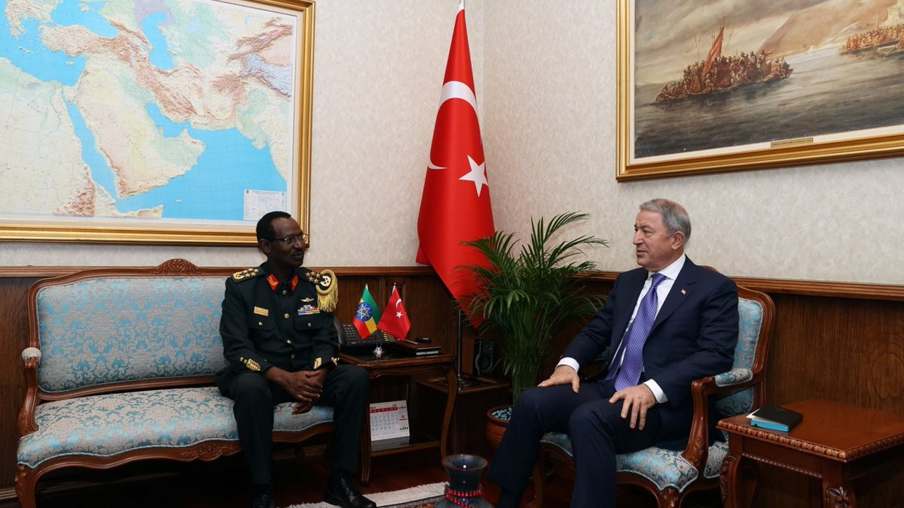 Bakan Akar, Etiyopya Genelkurmay Başkanı'nı kabul etti