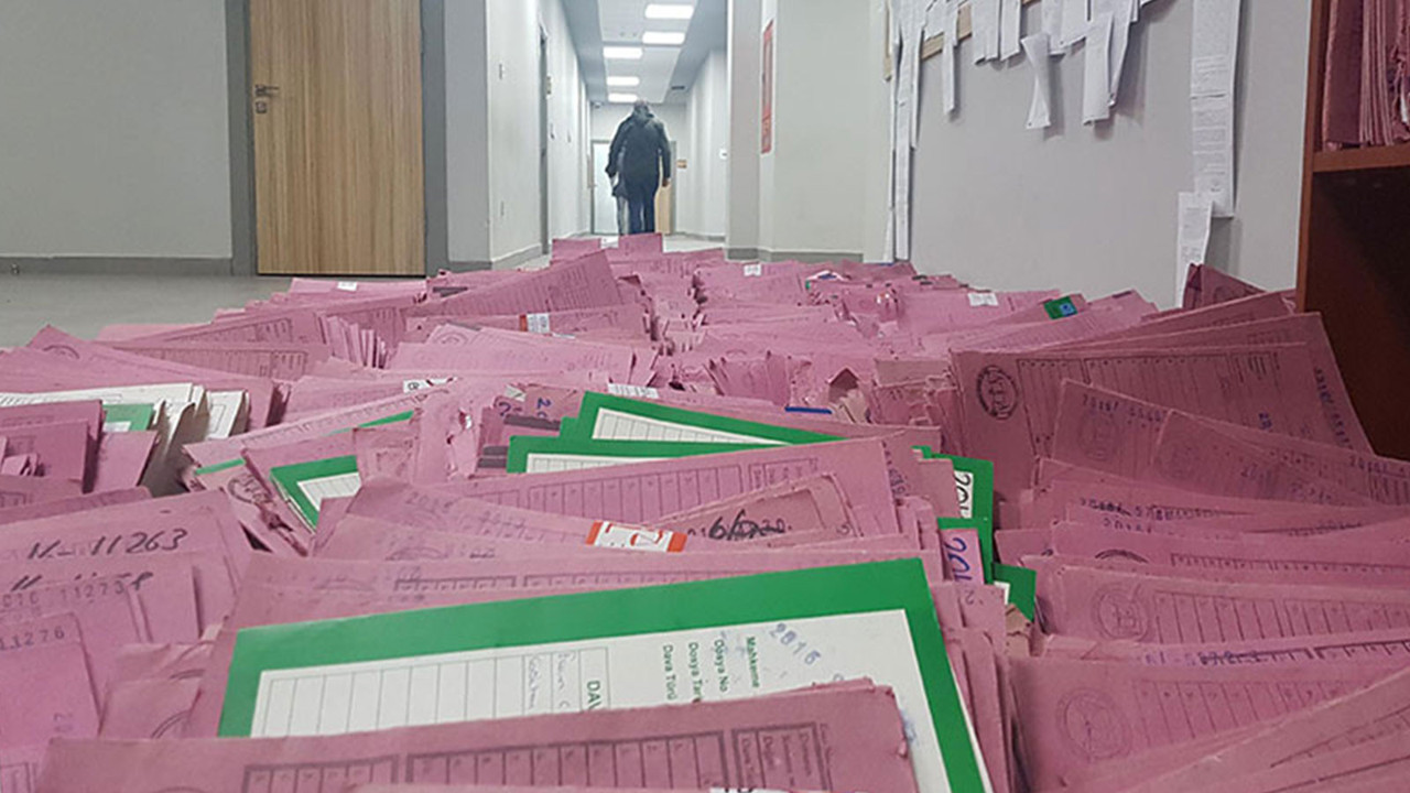 Borç ve yaşam savaşı milleti icralık yaptı