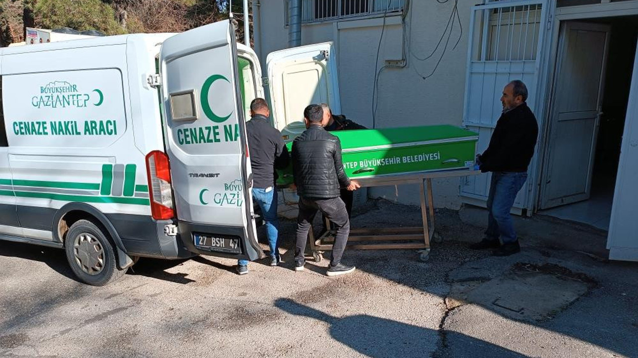 Maganda kurşunu isabet eden kız hayatını kaybetti