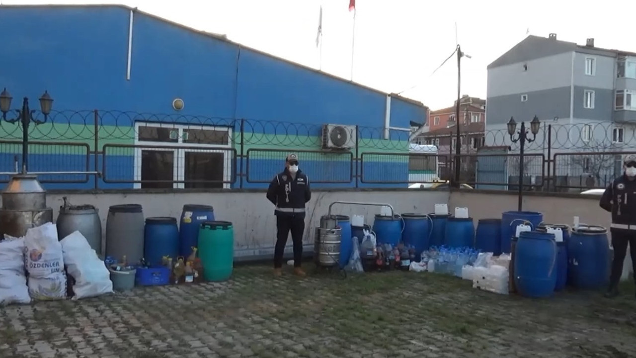 Tekirdağ'da 910 litre kaçak içki ele geçirildi