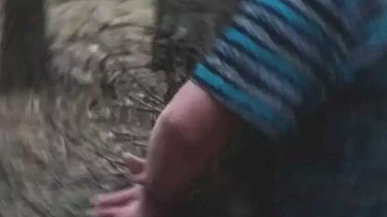 Eşini taciz eden Süleyman’a tuzak kurup cinsel organını öptürdü