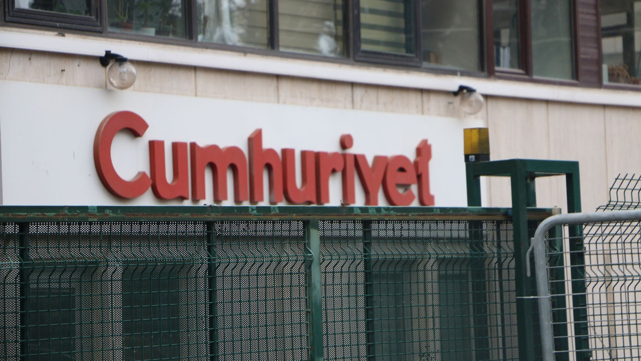 Cumhuriyet Gazetesi'nde görevden alındığı iddia edilen Kızılyalın: Görevimin başındayım