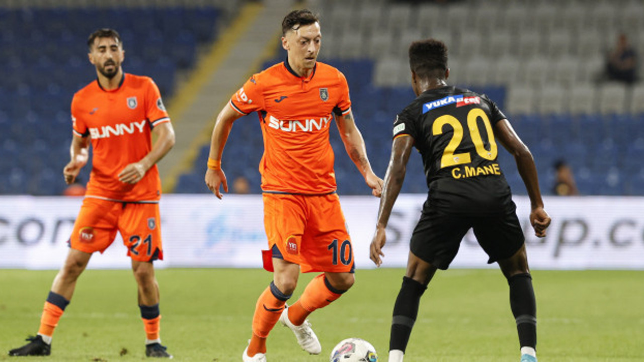 Mesut Özil Ronaldo'ya rakip oluyor