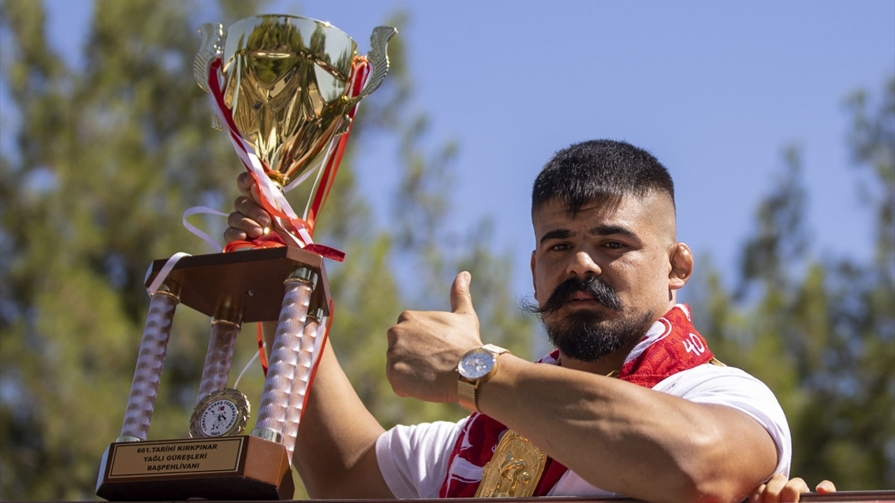 Kırkpınar Başpehlivanı'nın ödül ve dereceleri iptal edildi