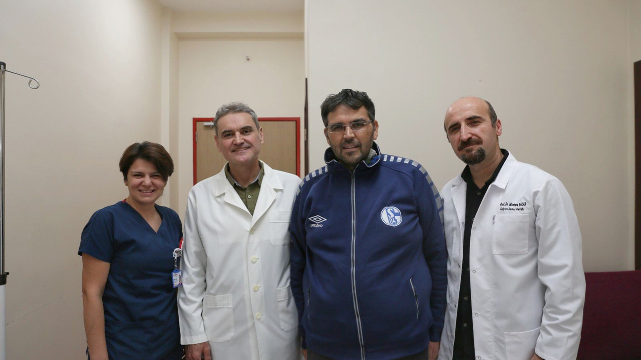 Aort damarı yırtılan hasta için zamana karşı yarış verildi