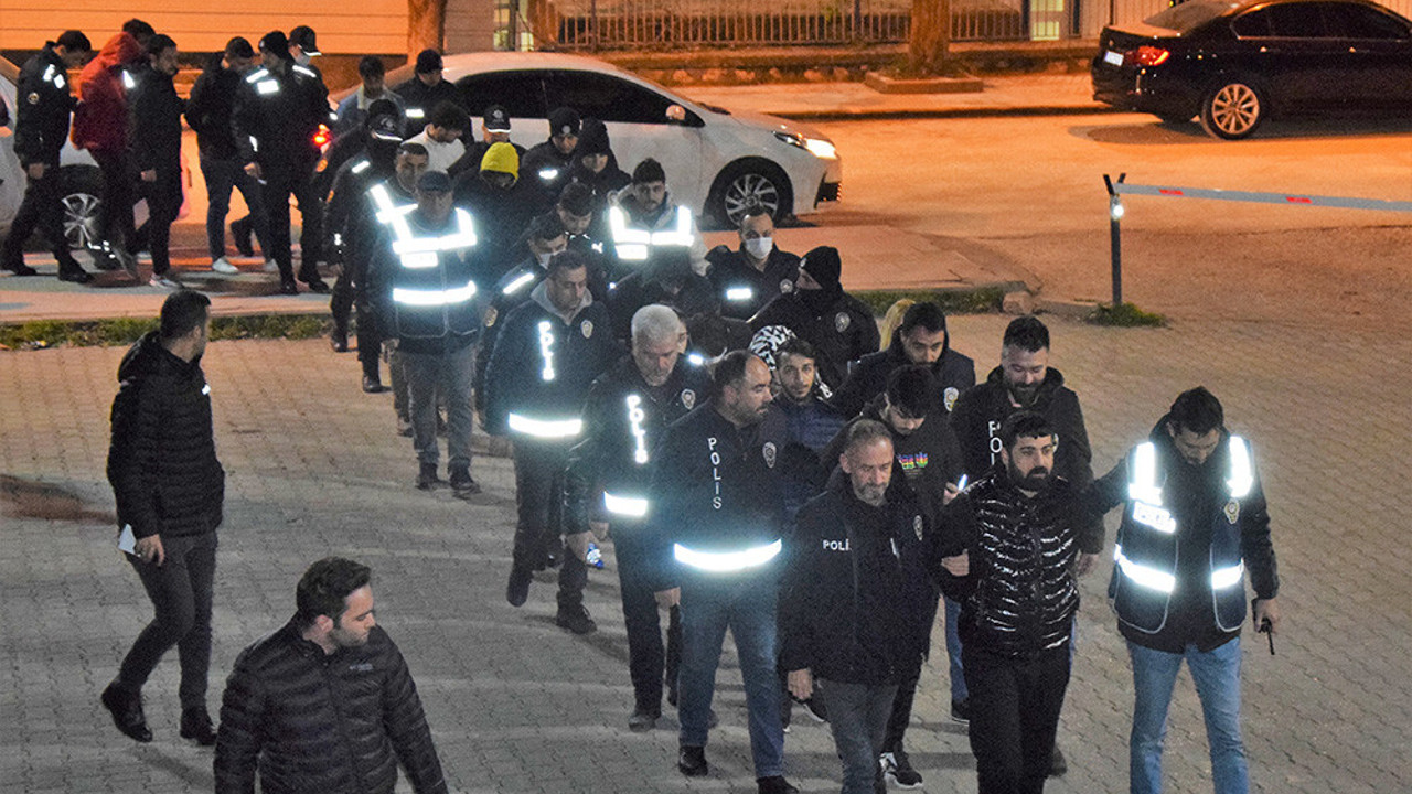 Araç alım satımı bahanesiyle dolandırıcılık! Çok sayıda gözaltı var