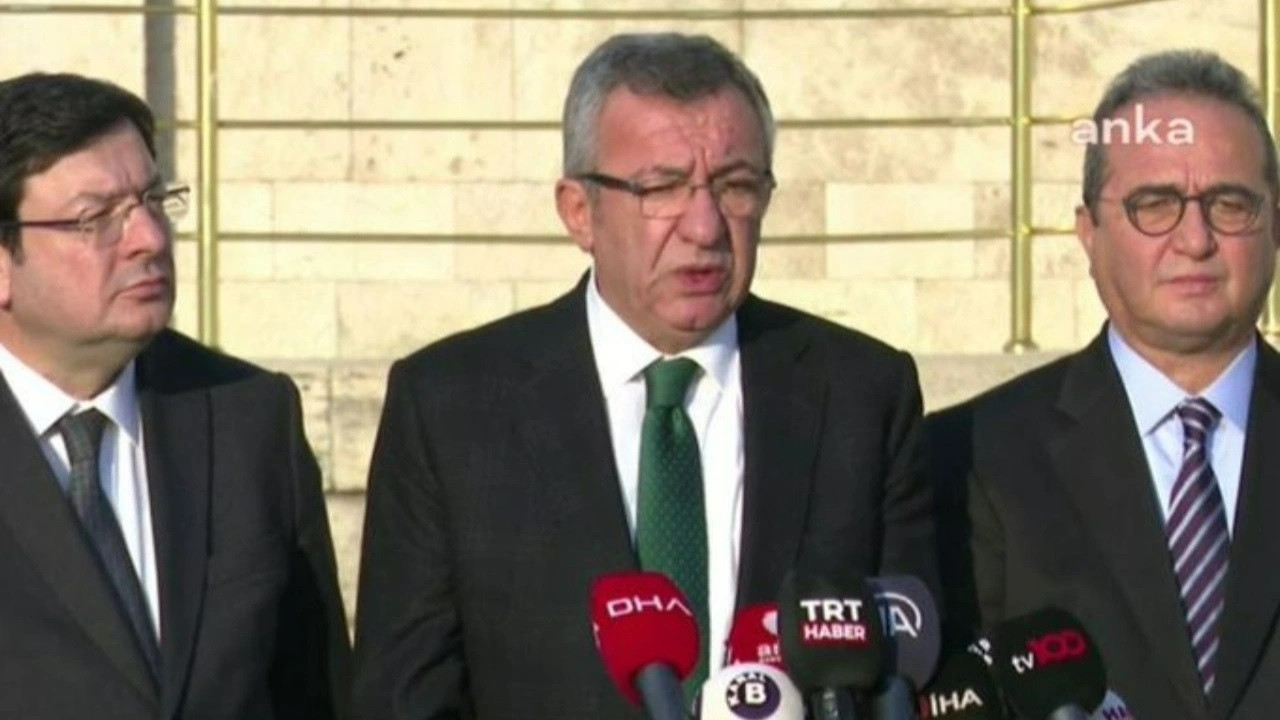 CHP heyetinden Bakan Bozdağ ile görüşme sonrası açıklama. İBB'ye çökmelerine izin vermeyeceğiz