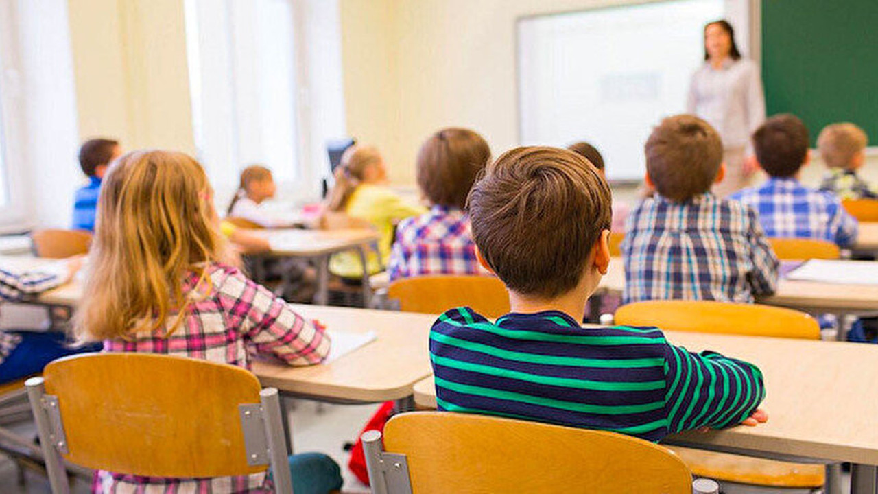 Bakan Özer'den özel okullar için ücret artışı açıklaması