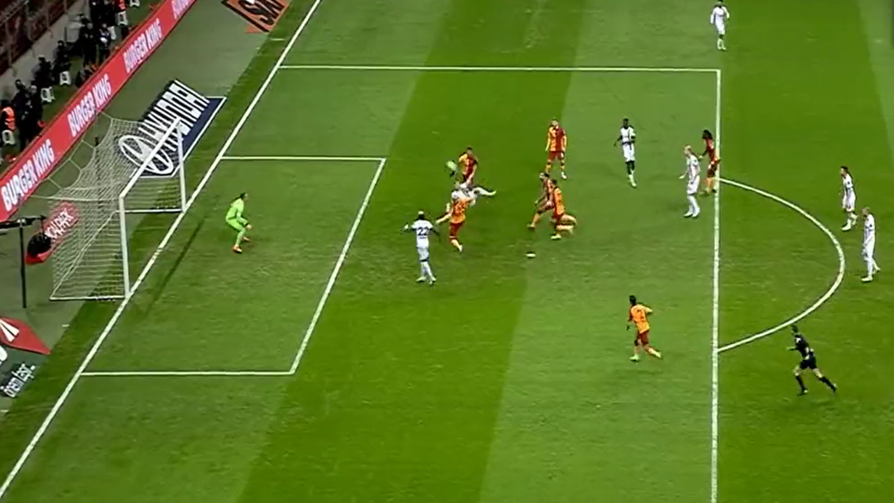 Galatasaray'dan giden Taylan Antalyalı'dan Galatasaray'a müthiş gol