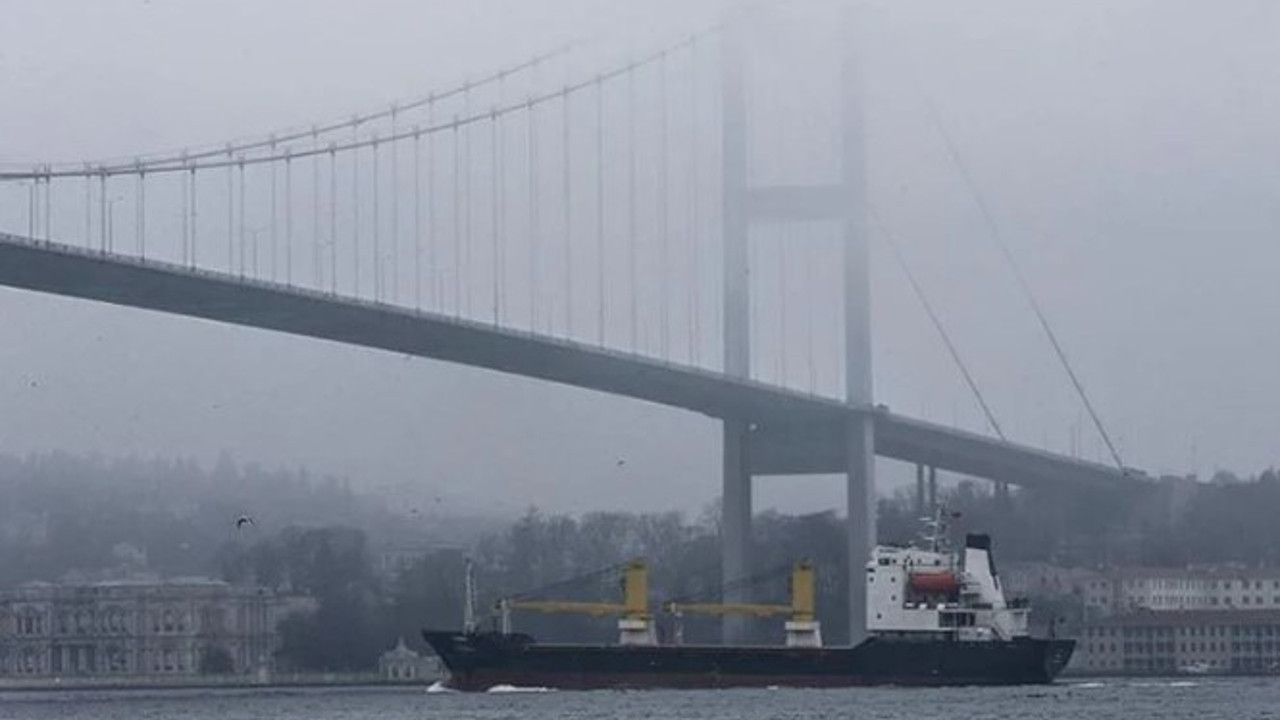 İstanbul Boğazı gemi trafiğine kapatıldı (05 Ocak 2023)