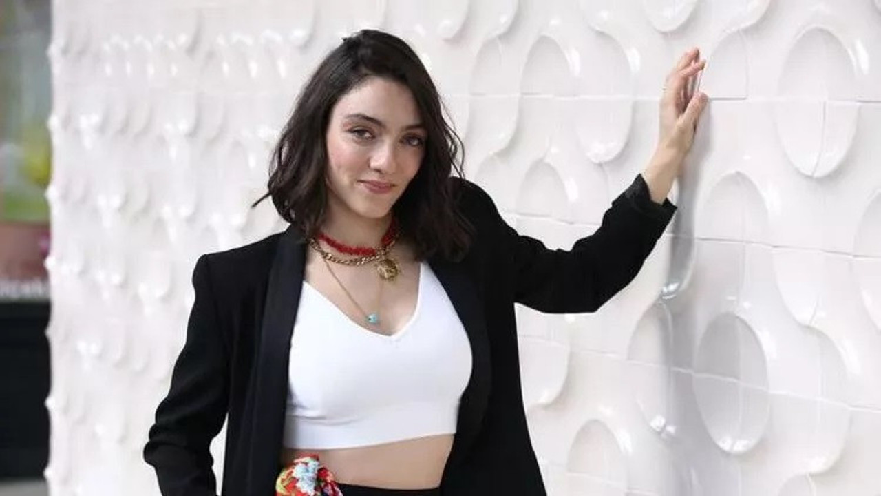 Merve Dizdar'dan itiraf: Depresyona sürüklendim