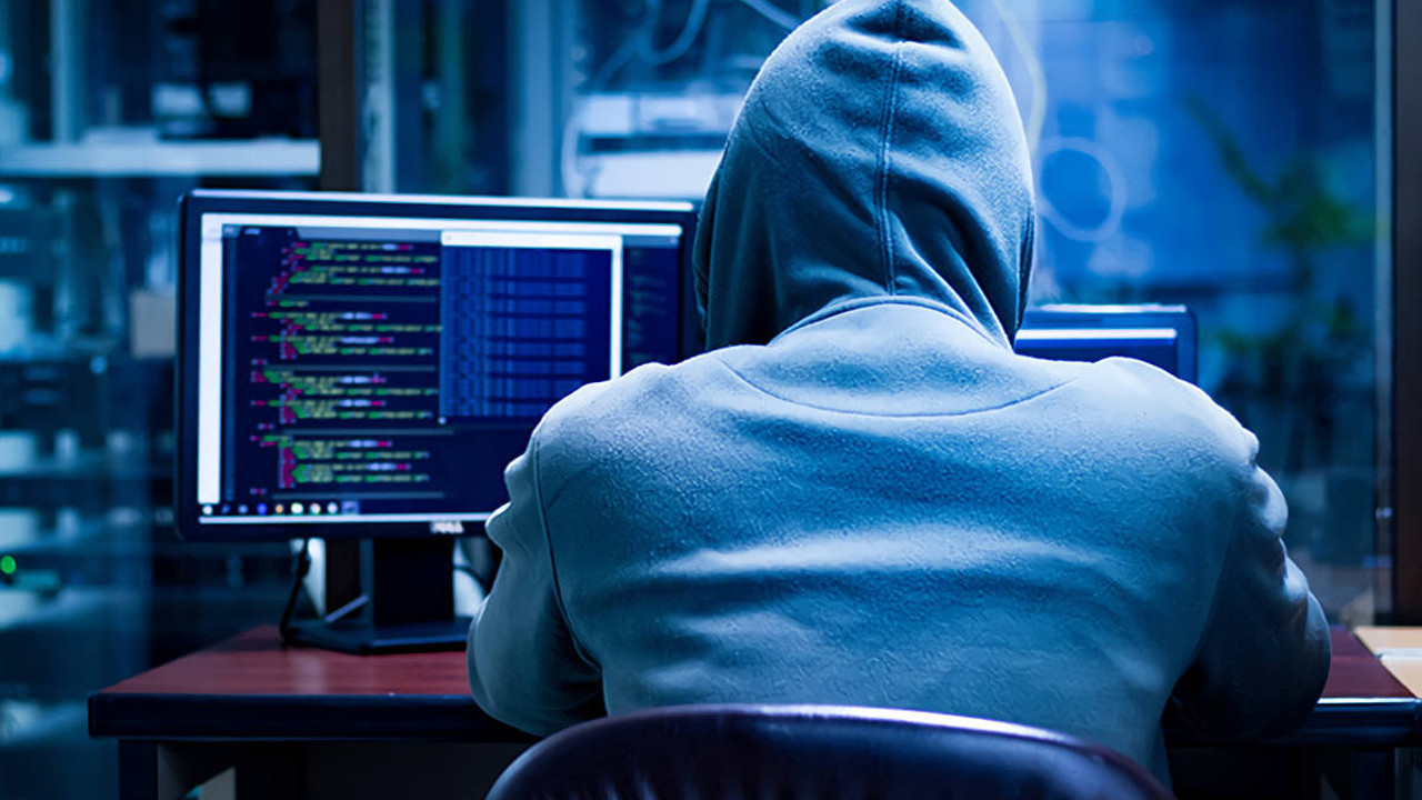 Hackerler Elon Musk’a meydan okudu. 235 milyon Twitter kullanıcısının bilgileri ücretsiz yayınladı