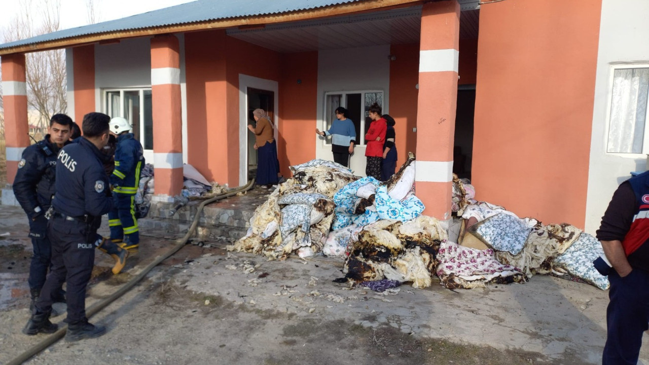 Müstakil ev alev alev yandı (05 Ocak 2023)