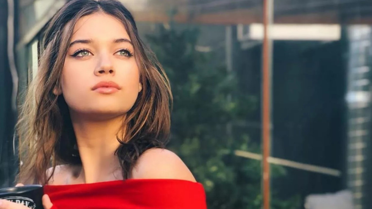 Afra Saraçoğlu'nun aylık kazancı ortaya çıktı