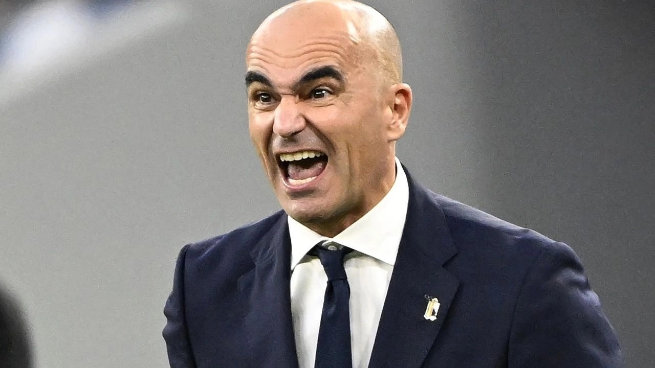 Ronaldo'yu oynatmayan Santos gitti: Martinez geldi