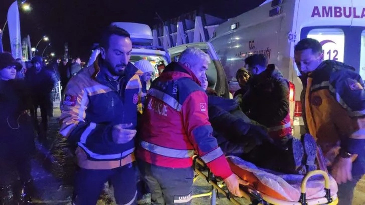 Sarıkamış anması sırasında tavan çöktü. Bakan Koca son durumu anlattı