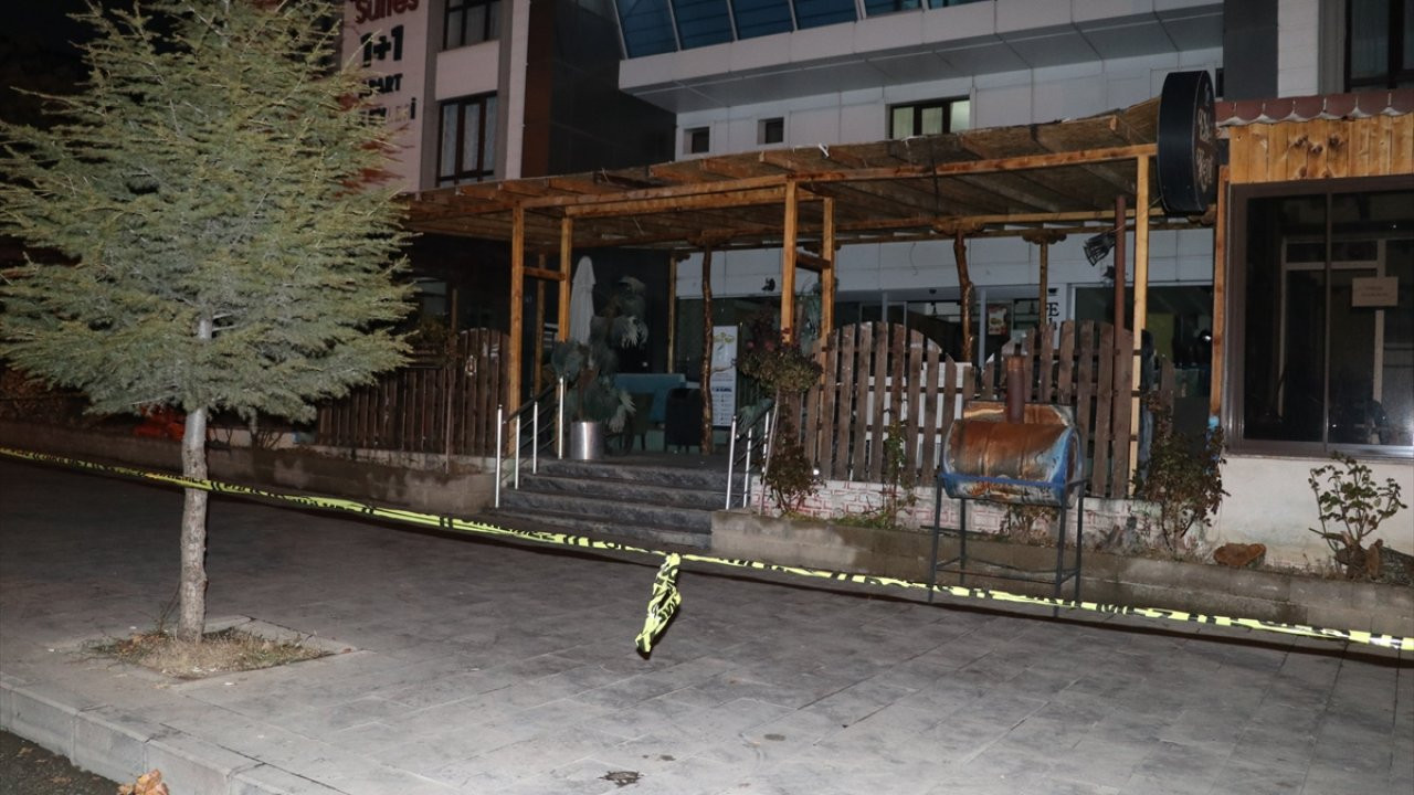 Kafede oturan 10 kişi Karbonmonoksitten zehirlenendi