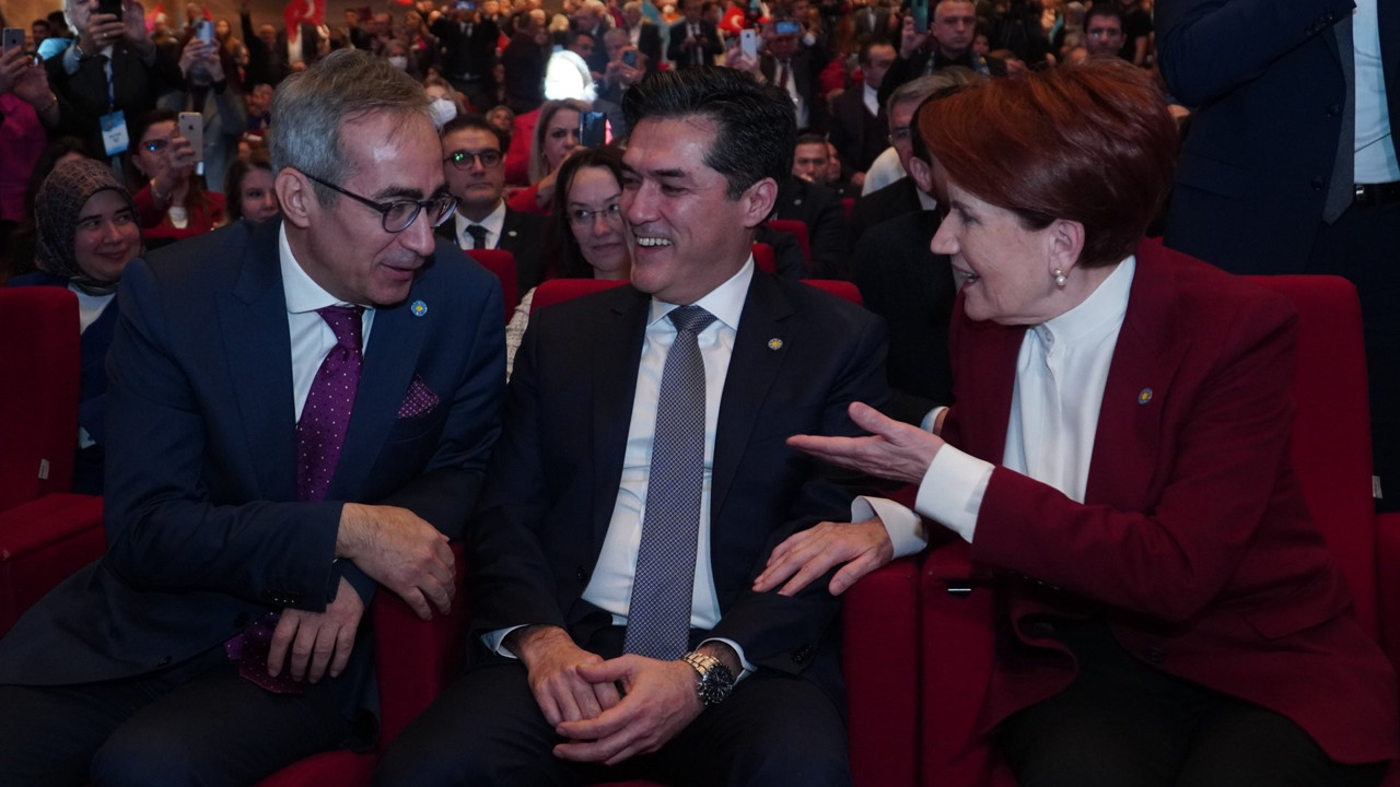 İYİ Parti İstanbul İl Başkanlığı'nda görev değişikliği. Coşkun Yıldırım İl Başkanlığına seçildi