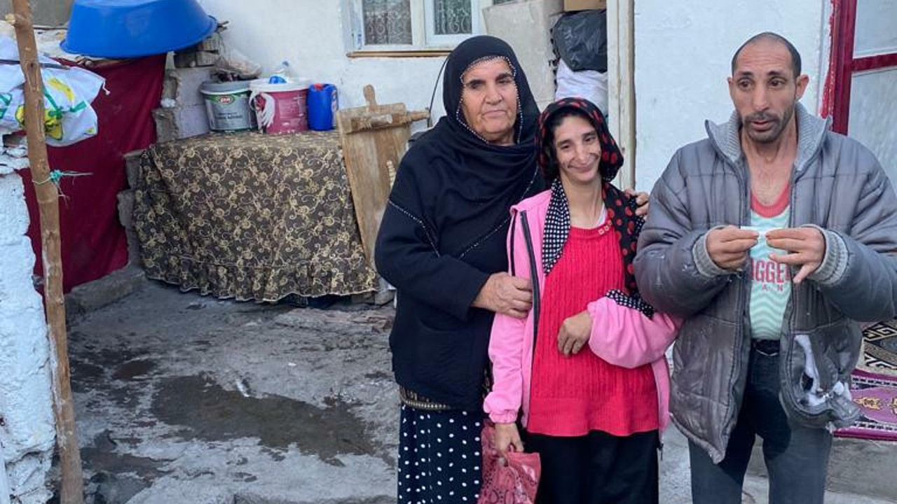 Engelli iki çocuğuyla yaşayan 70 yaşındaki anneye elektrik borcu nedeniyle haciz geldi: Sizin hiç vicdanınız yok mu?
