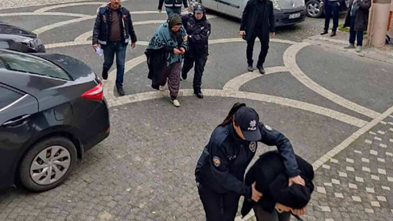 Gelin ve kayınvalidenin valizinden çıktı! Tam 2 bin 520 adet