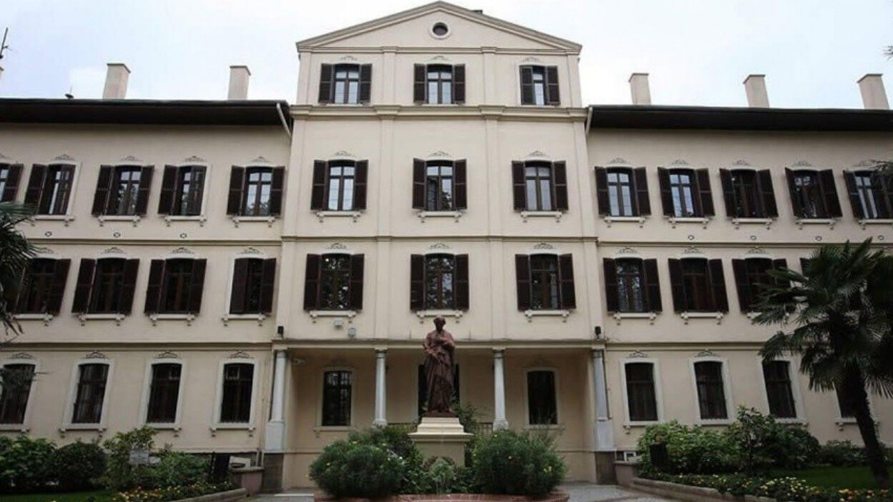 Rekabet Kurulu’ndan özel Fransız liselerine soruşturma