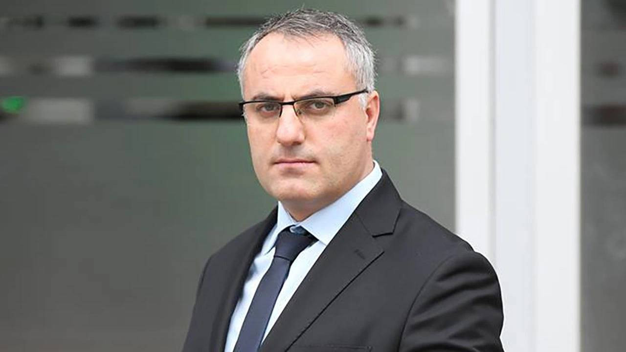 Akit'ten kovulan Özmen ifşalara başladı. 'İdam edilmeli' dediği için Kılıçdaroğlu'ndan özür diledi