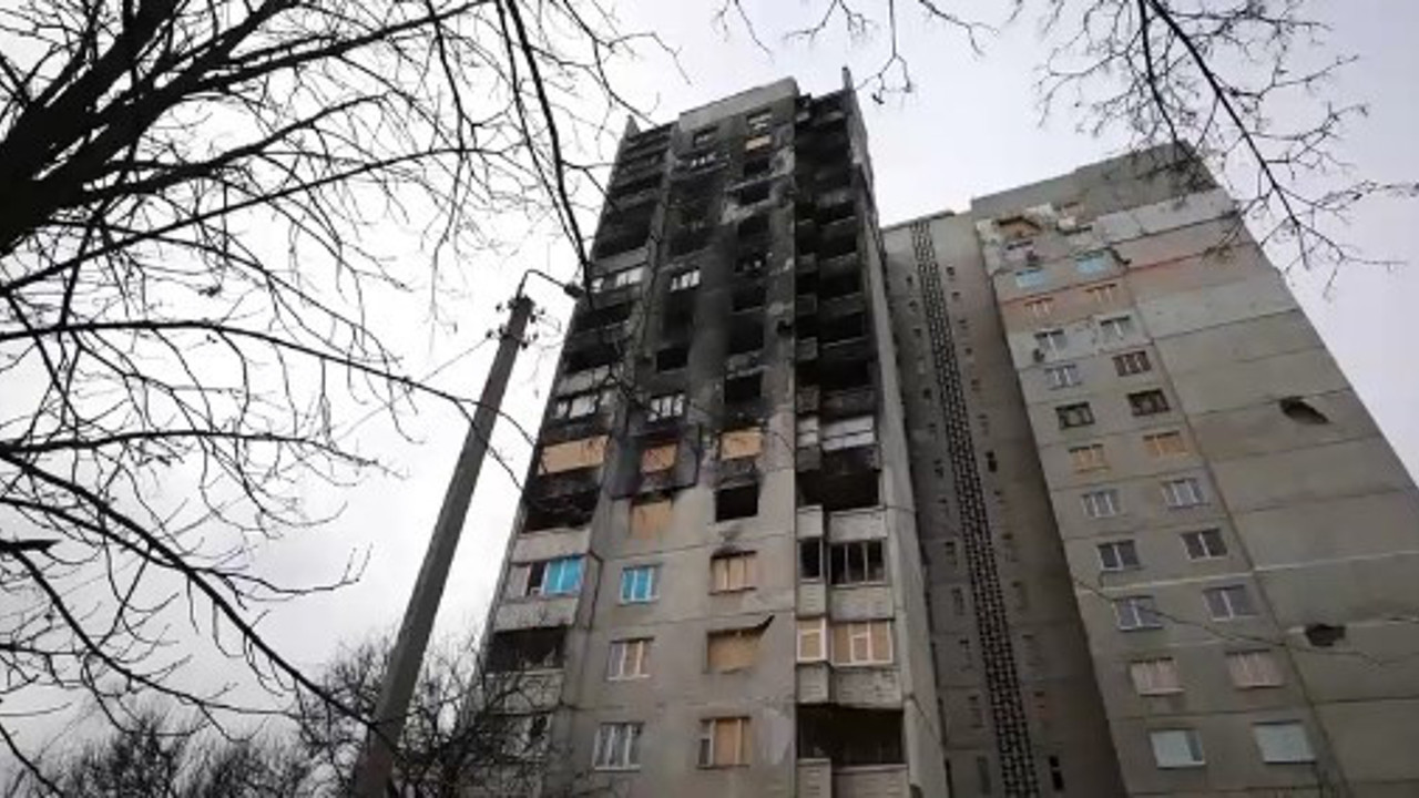 Harkiv'de halk savaşın gölgesinde hayata tutunmaya çalışıyor