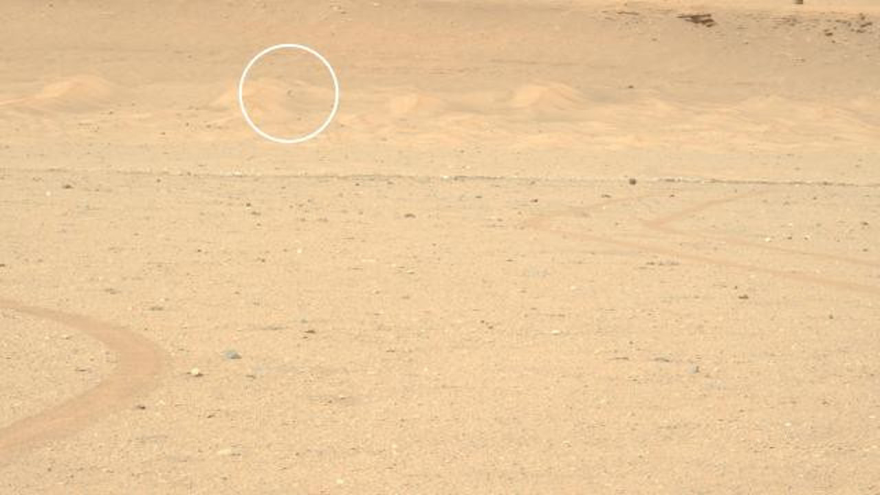 Mars'taki Perseverance, Ingenuity helikopterini fotoğrafladı