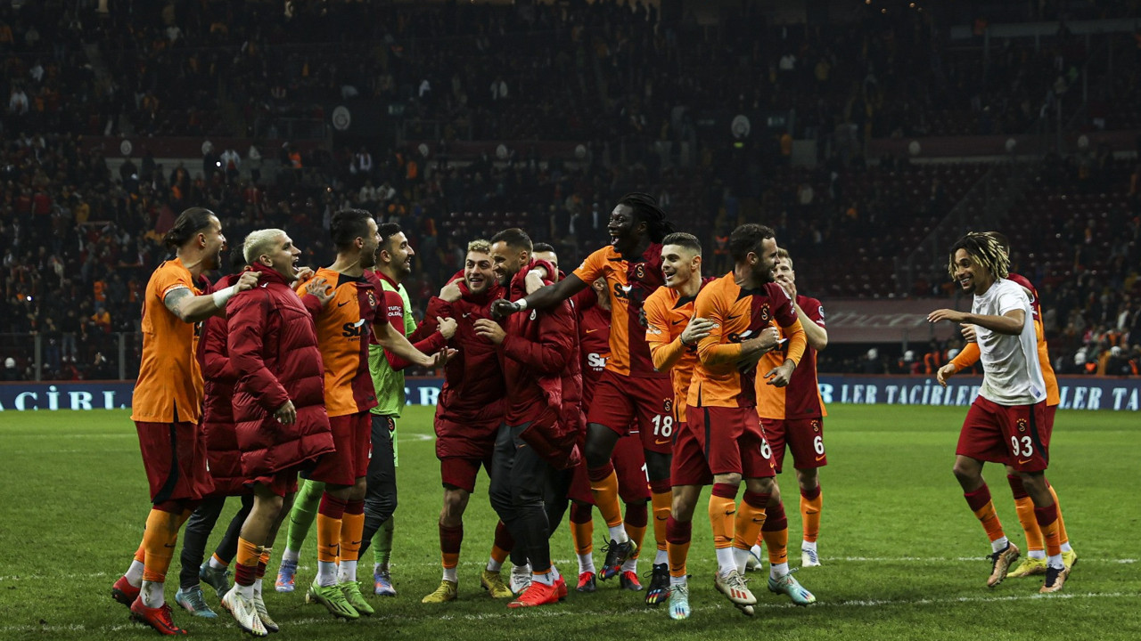 Ligde ilk yarının kralı Galatasaray