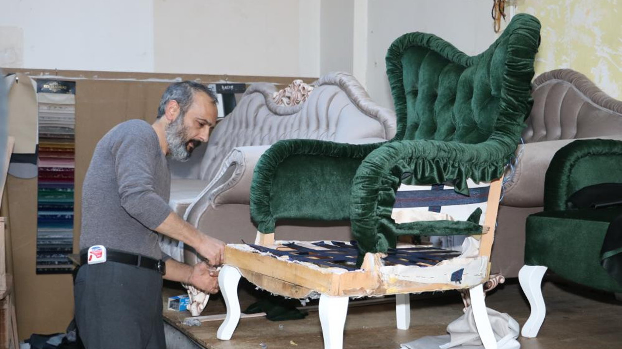 Almanya'ya ihracat yapıyor. Ceketiyle geldiği İstanbul’da paraya para demiyor