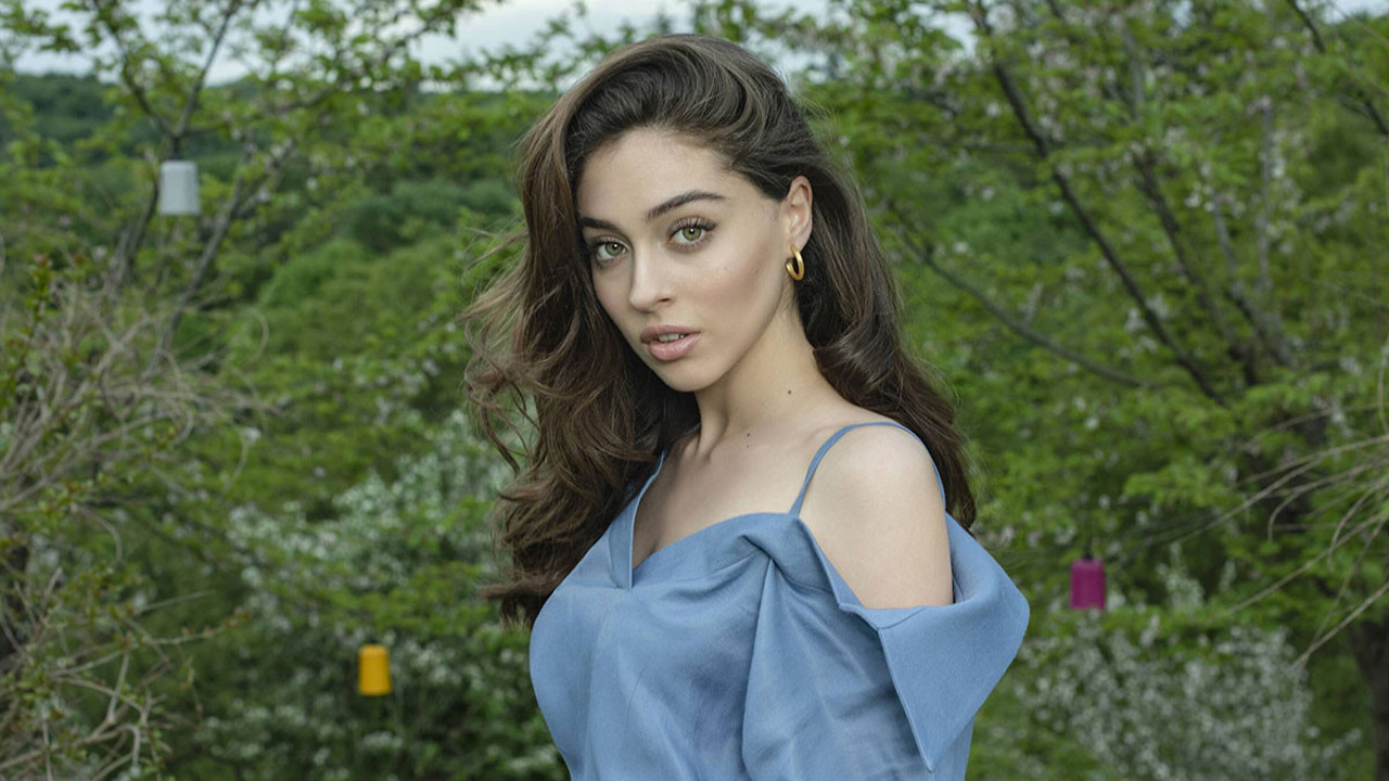 Cemre Baysel’in partneri belli oldu