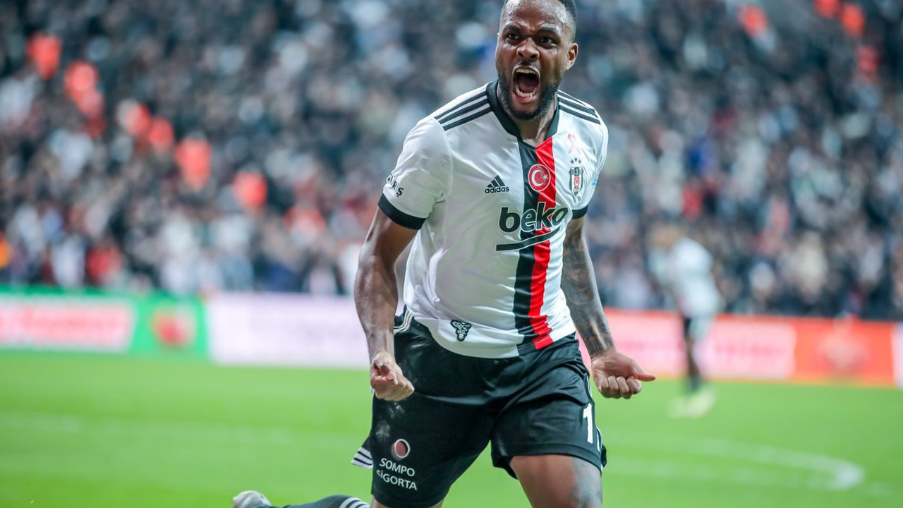 Cyle Larin İspanya'ya gidiyor