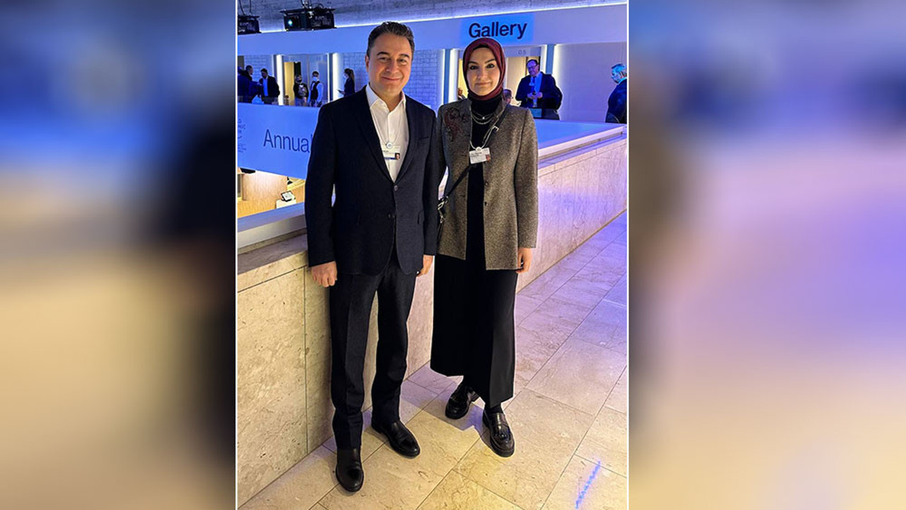 Babacan Davos'ta: 10 ayrı oturuma katılacak