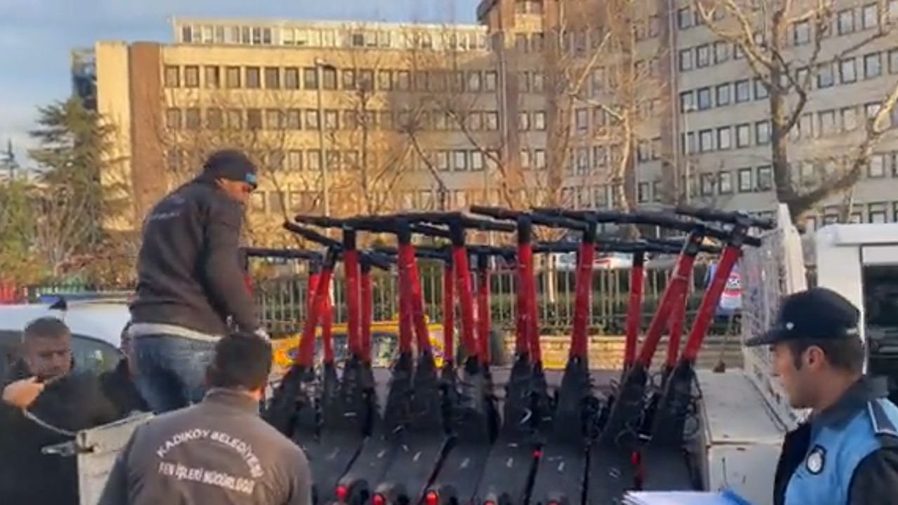 Kadıköy Belediyesi Scooterları kaldırdı. CEO açıklama yaptı: 12 park alanı talebinde bulunduk dönüş olmadı