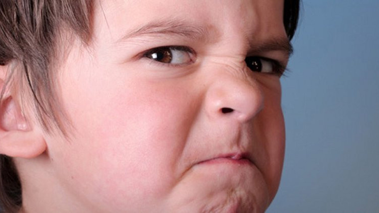 Öfkelenen çocuğa nasıl yaklaşmalı?