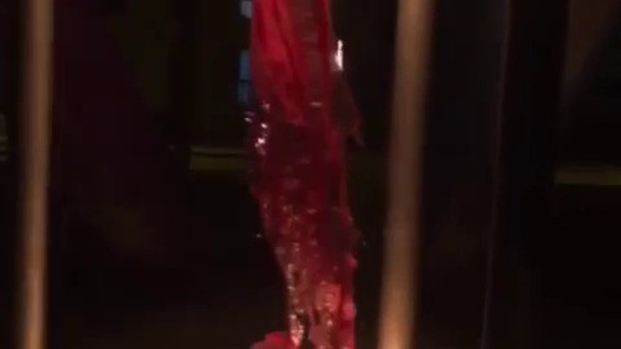 Gece vakti oyun parkını yaktılar