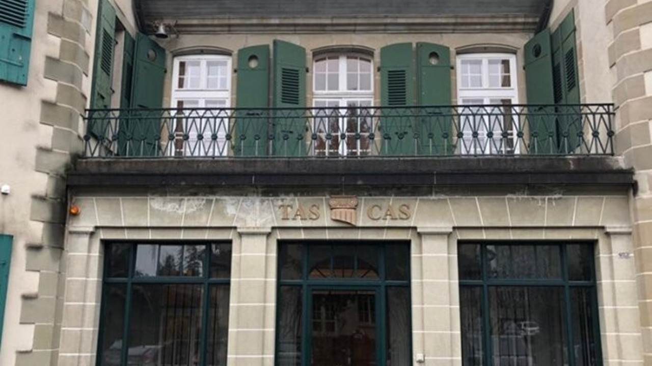 Avrupa futbolu karştı. La Liga FIFA'yı CAS'a şikayet etti