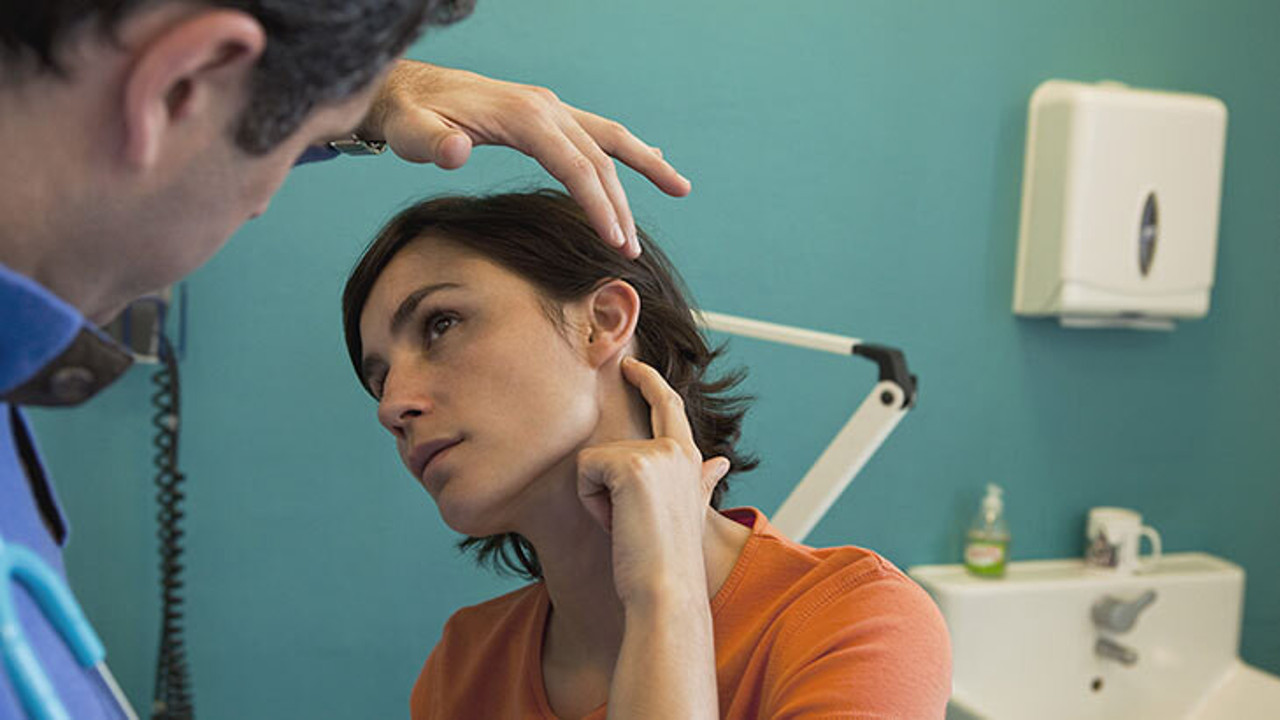 Kulağa kaçan su nasıl çıkartılır?