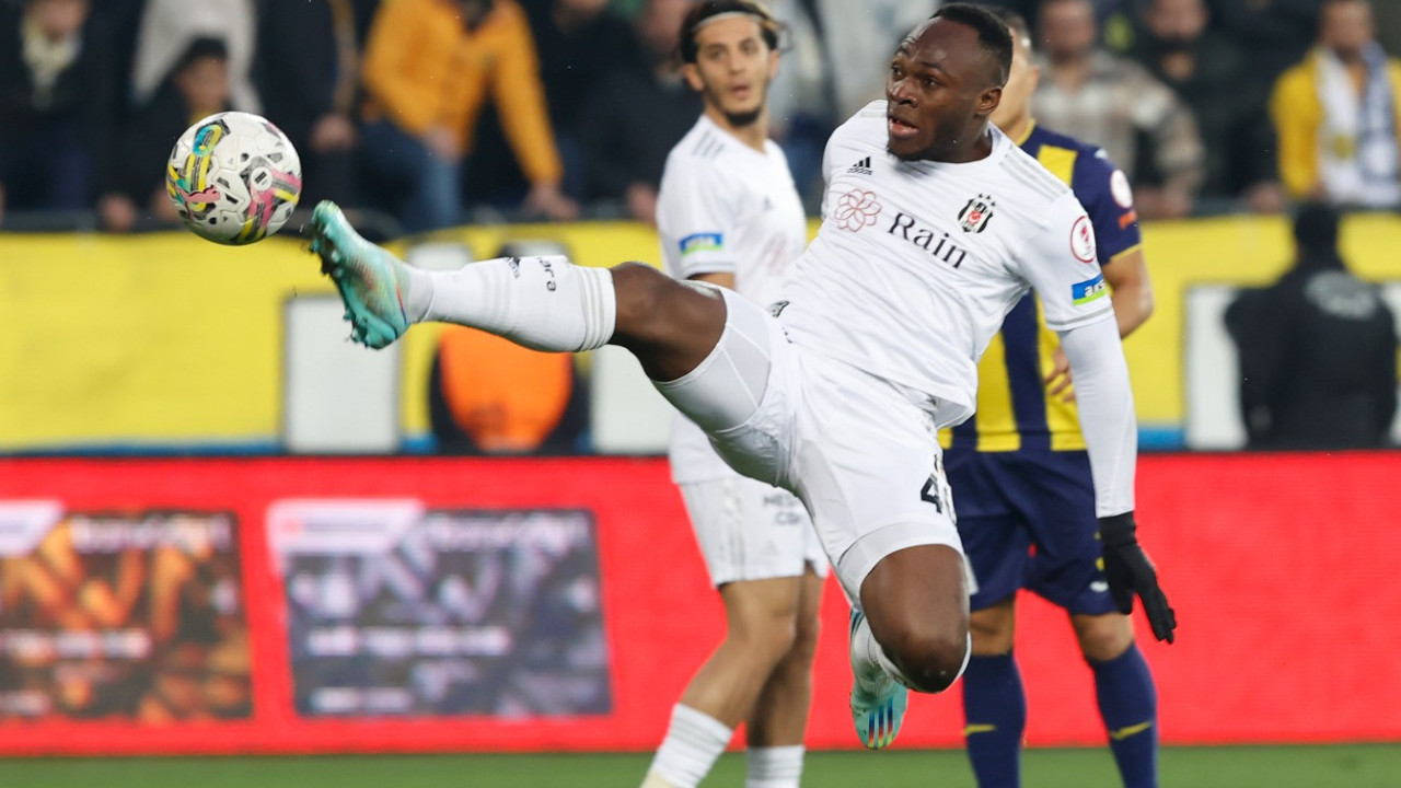 Ankara'da kırmızı kart tartışması