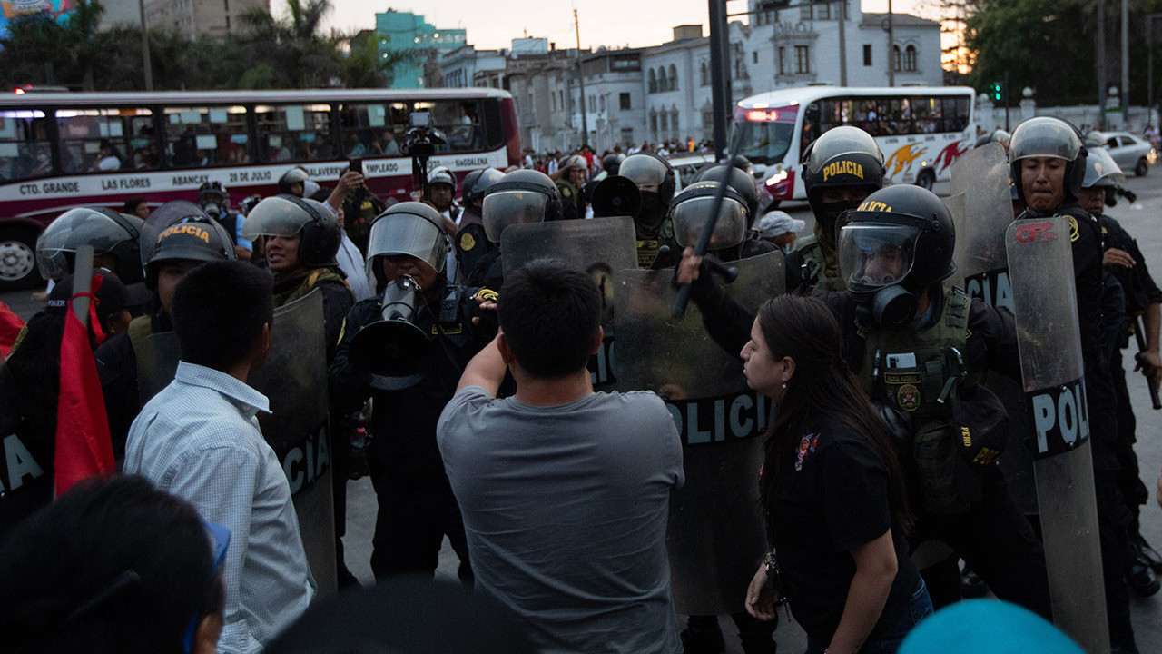 Peru'da protestolarda ölenlerin sayısı 53'e çıktı
