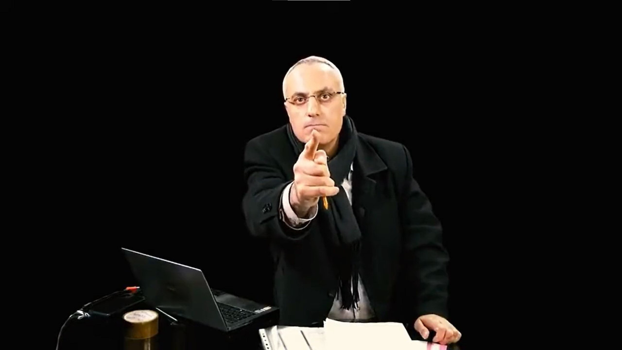 Kovulan muhabirden Akit'e FETÖ suçlaması: Kaç milyon aldığınızı iyi biliyorum