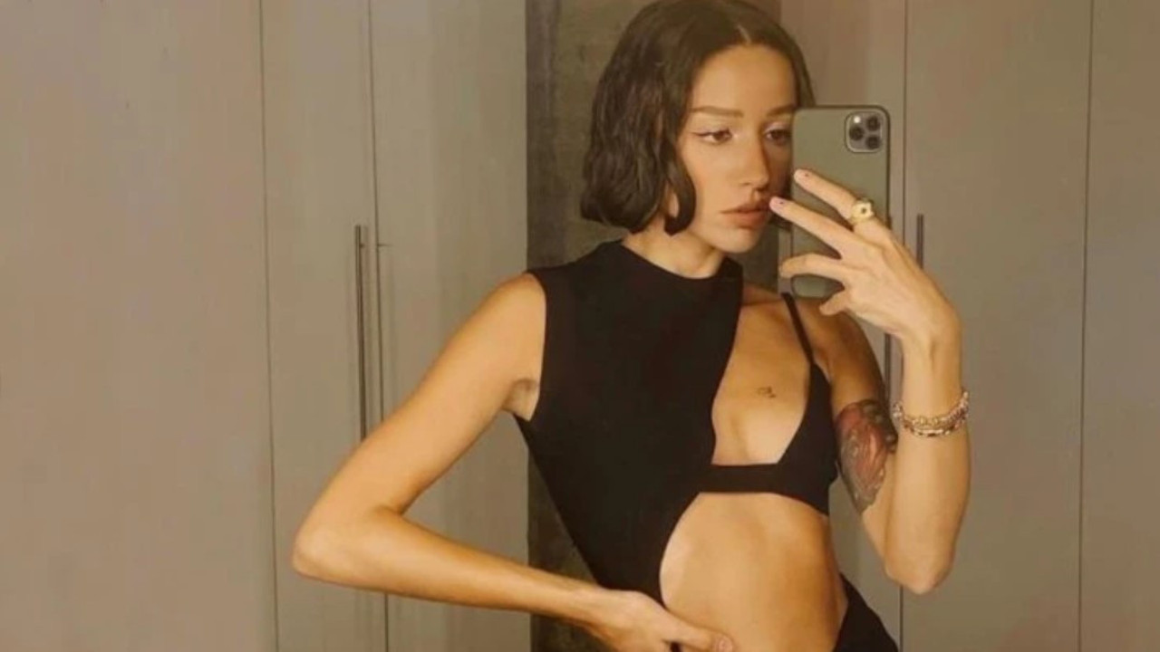 Şarkıcı Zeynep Bastık'ın paylaşmadığı bir bu kalmıştı. Paylaşımını okuyanlar 'yuh artık'dedi