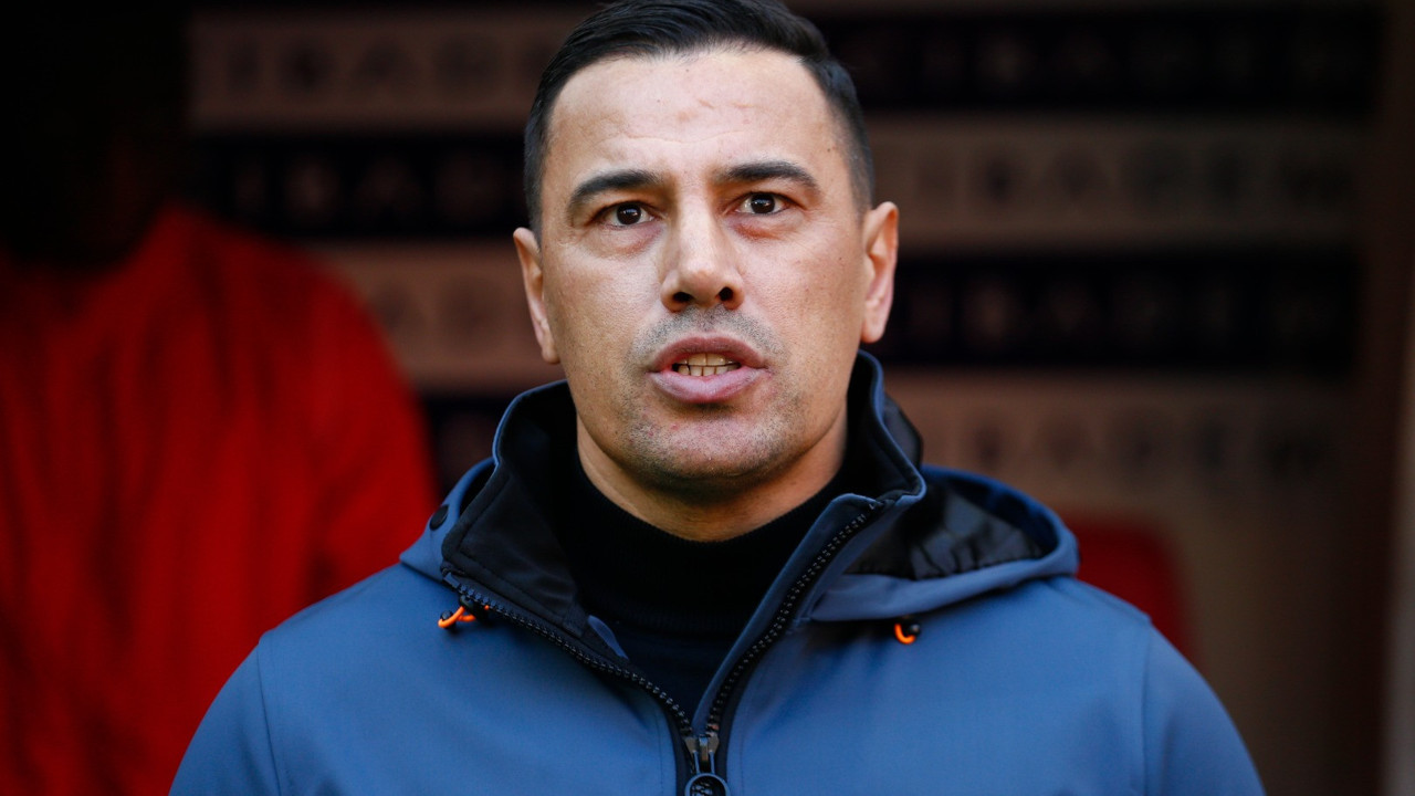 Çağdaş Atan'dan maçın zeminine flaş tepki