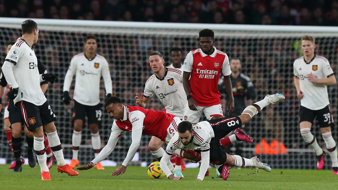 Weghorst sınıfta kaldı: Arsenal büyük maçta güldü