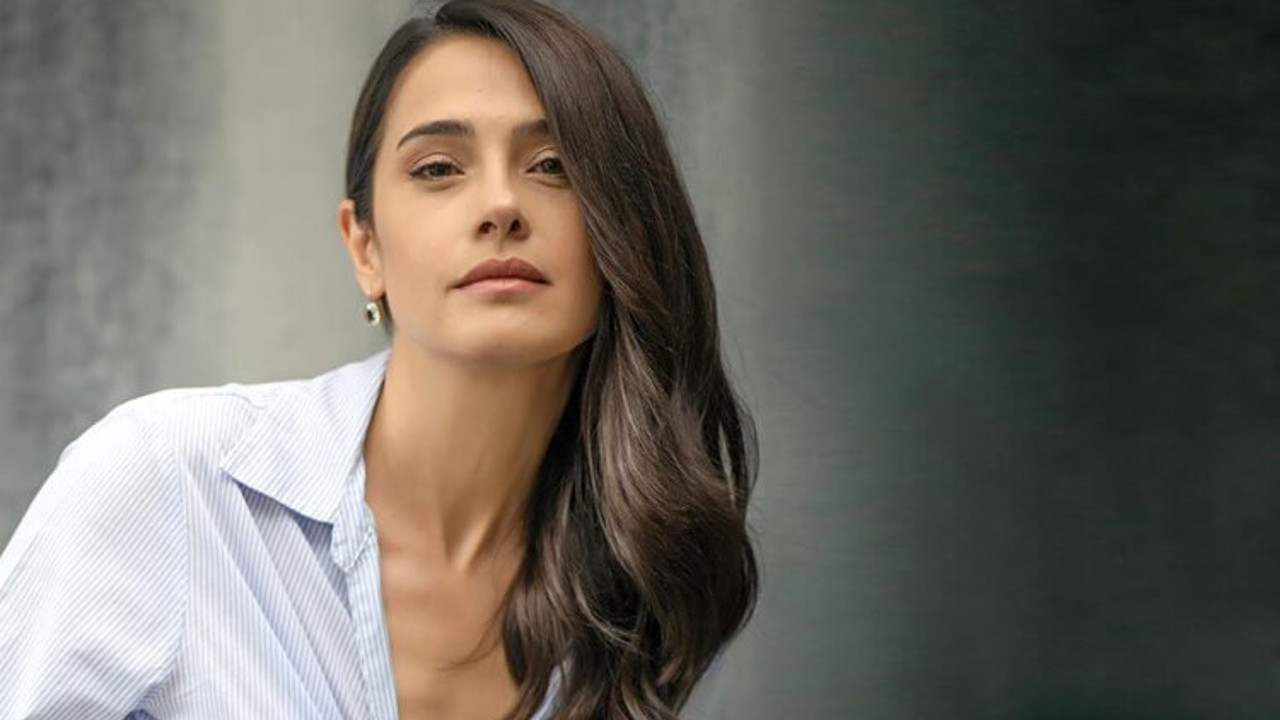 Funda Eryiğit'in karnı belirginleşti. Düğün hazırlığı yapıyordu