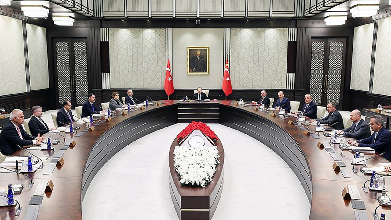 Kabine toplanıyor: Gündemde borç yapılandırma paketi var