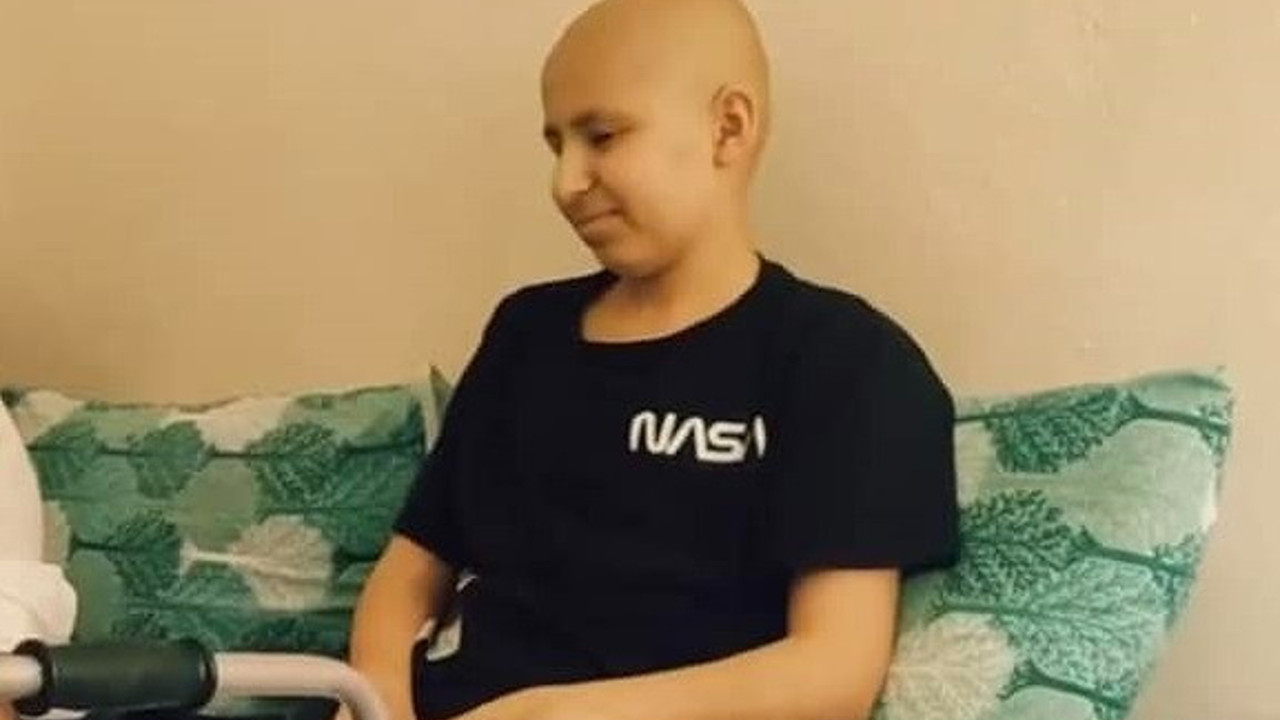 15 yaşındaki Mehmet kansere yenildi