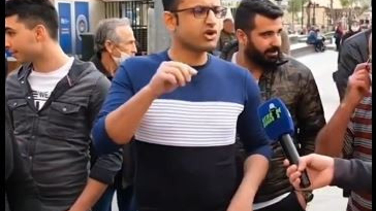 Sokak röportajında konuşan vatandaştan AKP'nin oy oranıyla ilgili ilginç tespit