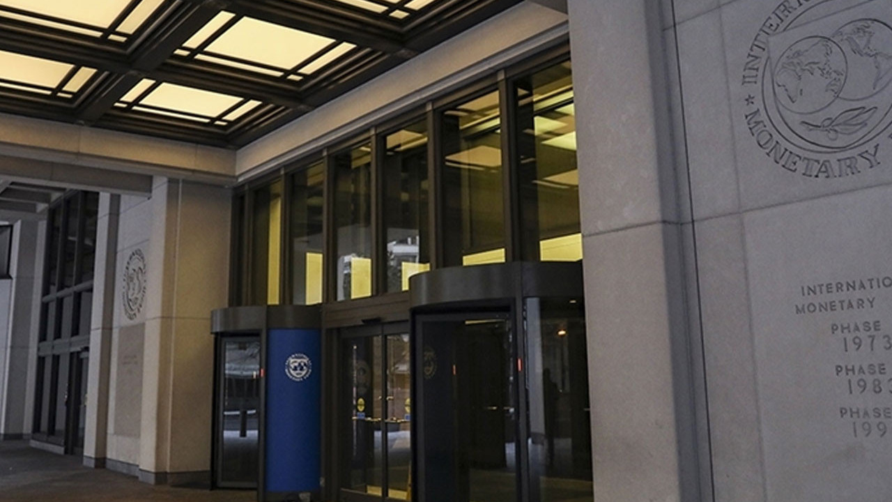 IMF’den Ukrayna’ya 16 milyar dolarlık yardım